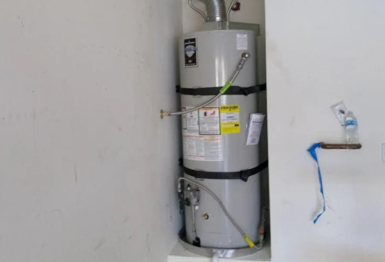 Should You Upgrade to a Tankless Water Heater in Las Vegas? Pros & Cons